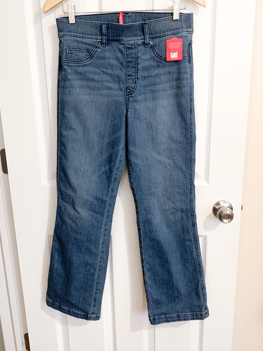SPANX denim cropped kick Flare Jeans - size M